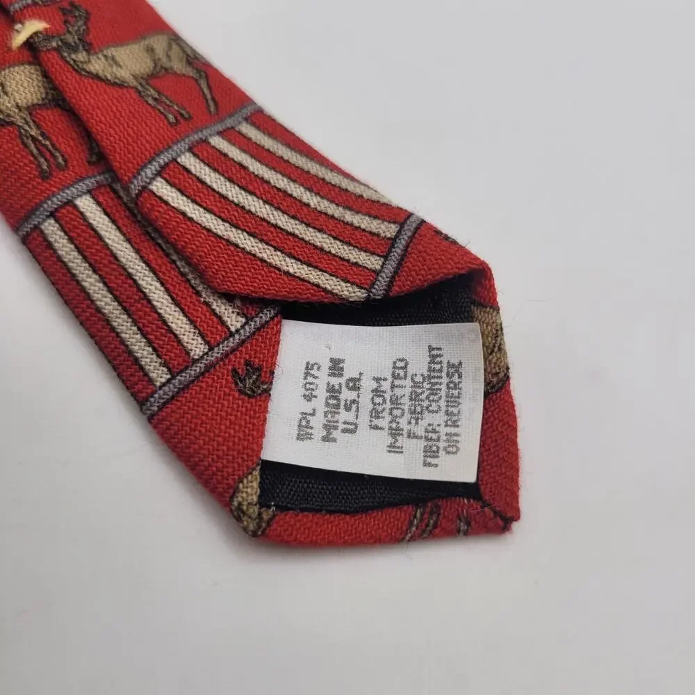 Vintage Evan Picone Tie Wool Red‎ Deer Wildlife Hunting Polyester Necktie USA